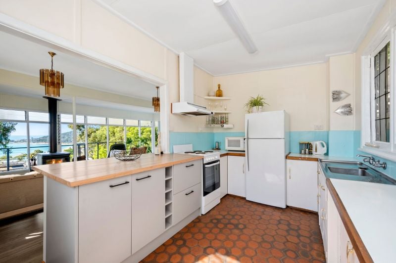 1 Belvedere Terrace, Lorne, VIC, Lorne - Thumbnail 2