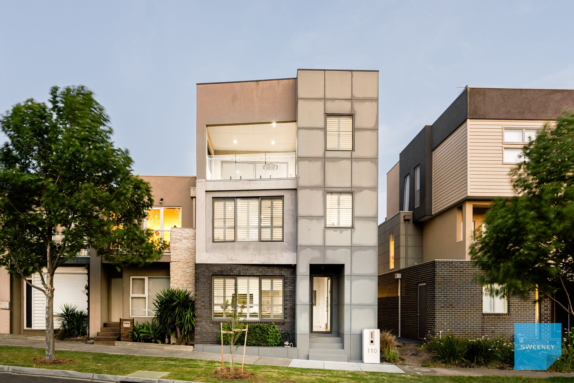 110 The Esplanade, Caroline Springs - Thumbnail 2