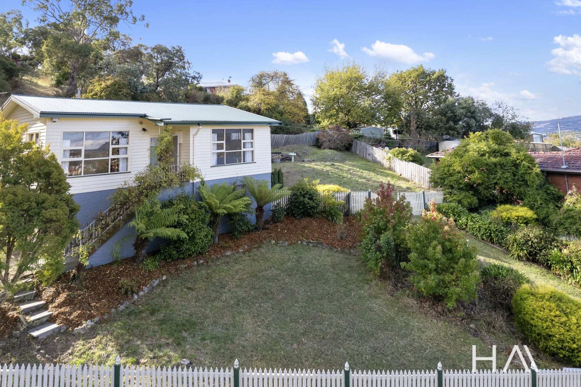 28 Wakehurst Road Austins Ferry, Austins Ferry - Thumbnail 2