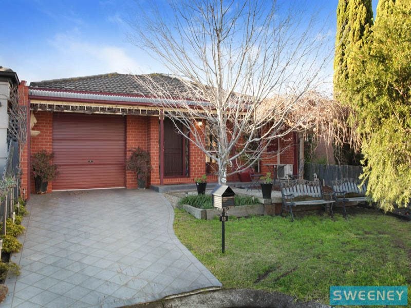 15 Whitmore Place, Hillside - Thumbnail 2