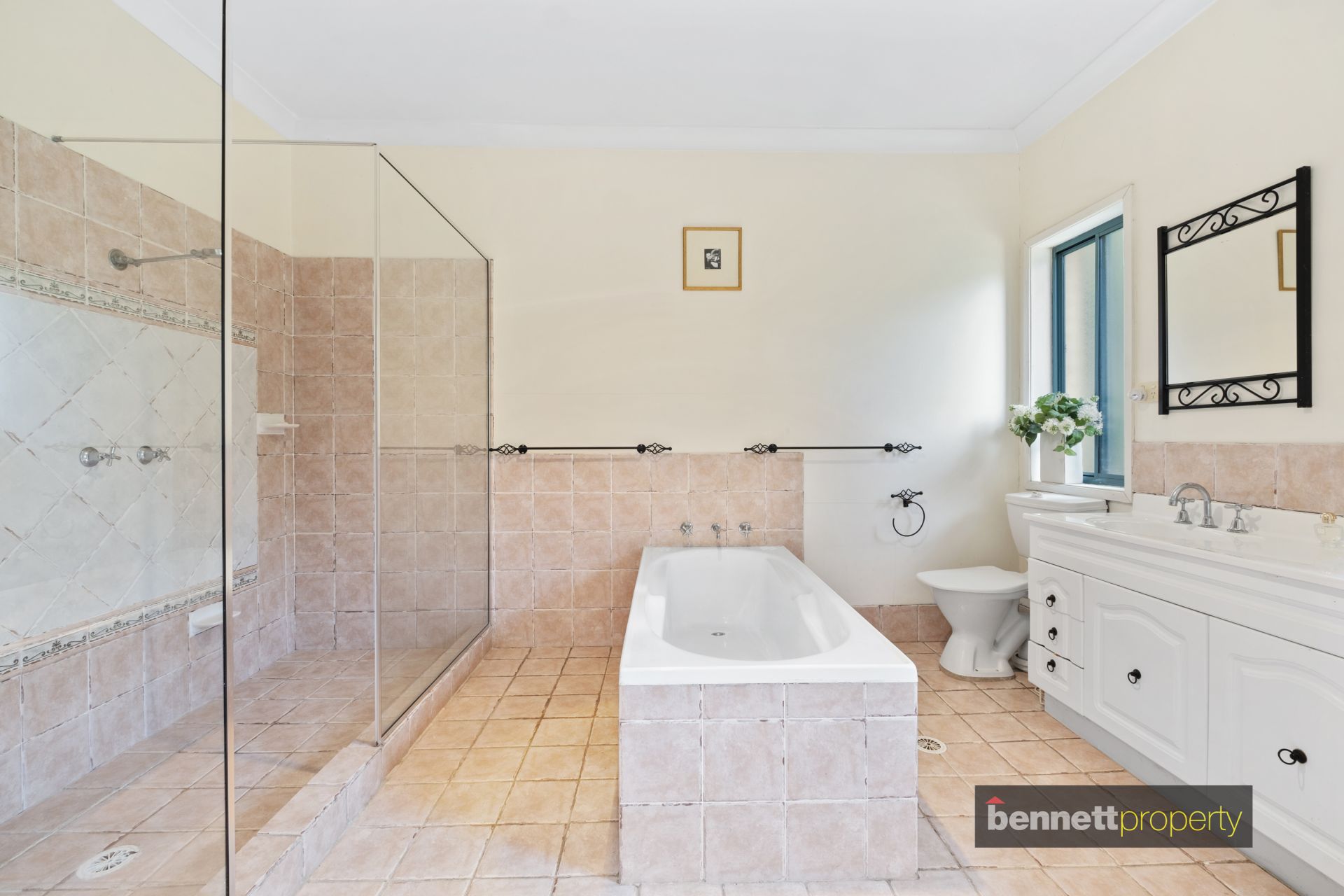 1 Nina Place, Kurrajong Heights - Thumbnail 8