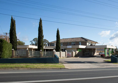 MOTEL LEASEHOLD FOR SALE - PRIME REGIONAL CITY