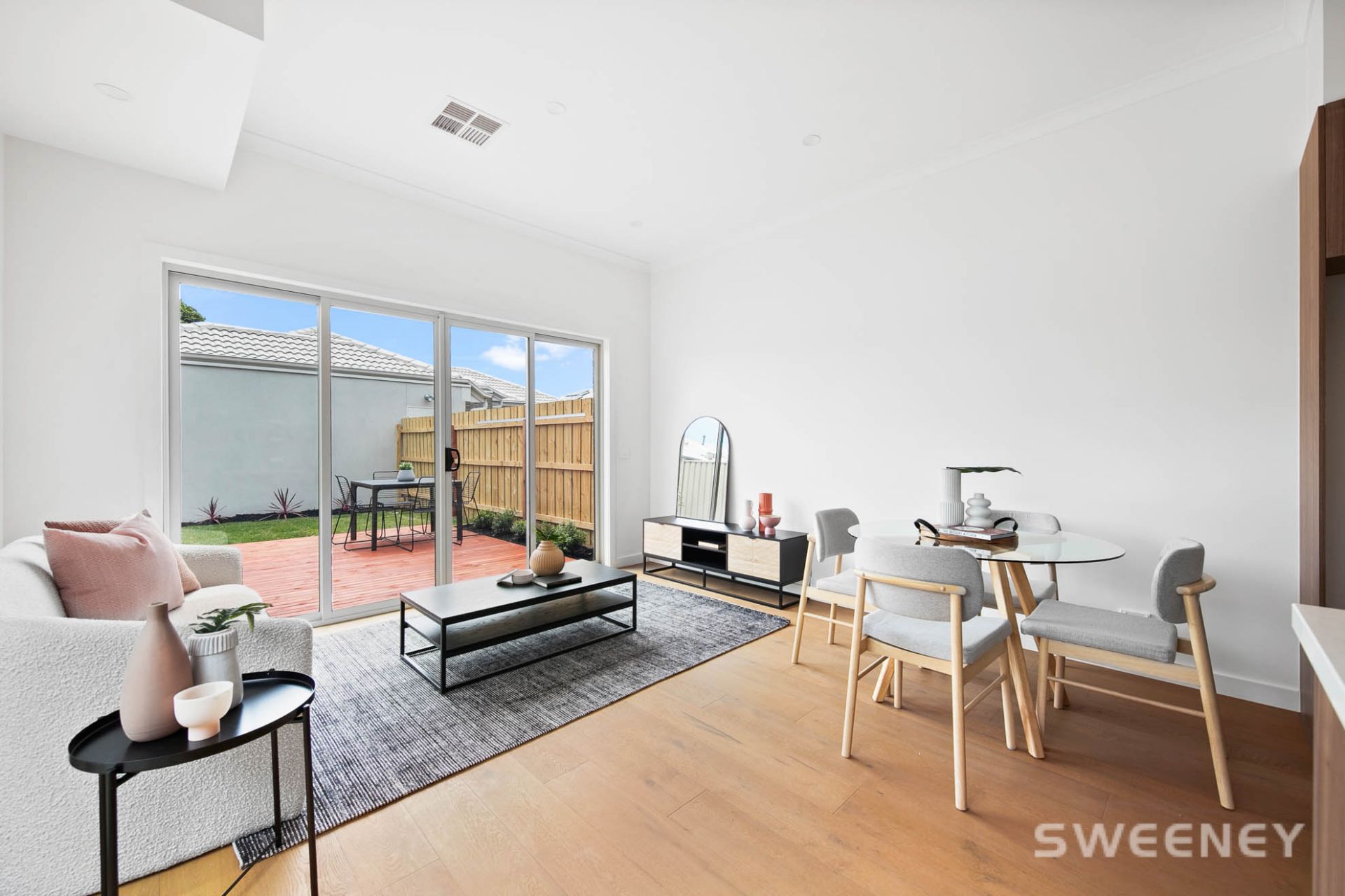 1/74 Cyclamen Avenue, Altona North - Thumbnail 3