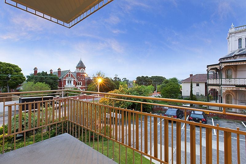 6/510 Glenferrie Road, Hawthorn - Thumbnail 2