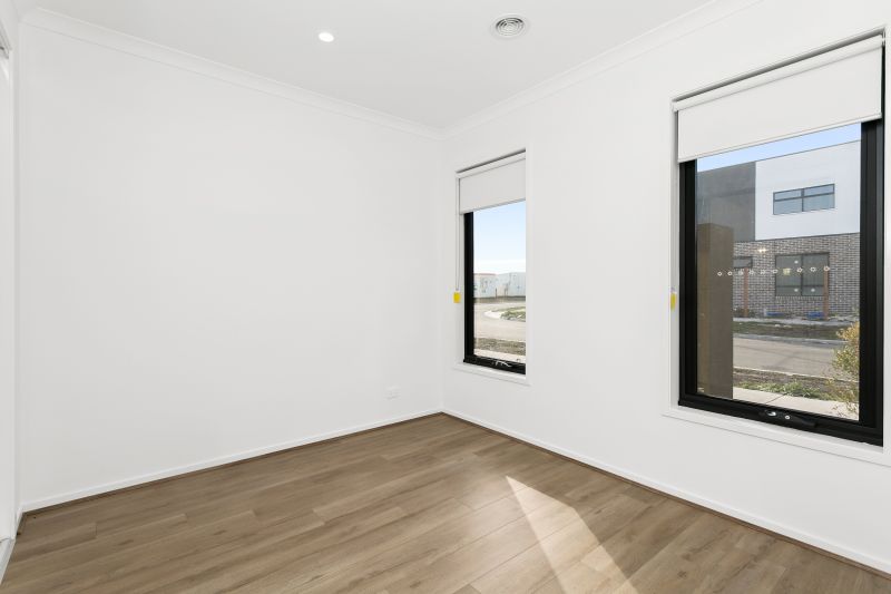 6 Growling Crescent, Wollert