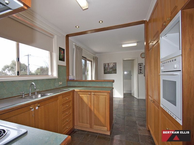 1 Yate Gardens, Rivett - Thumbnail 6