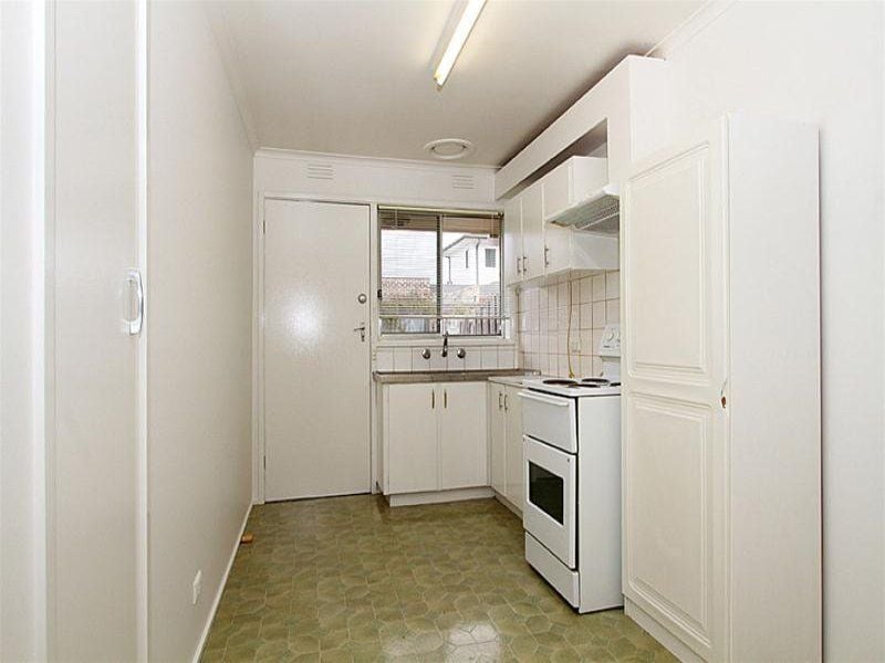 6/36 Willoughby Street, Reservoir