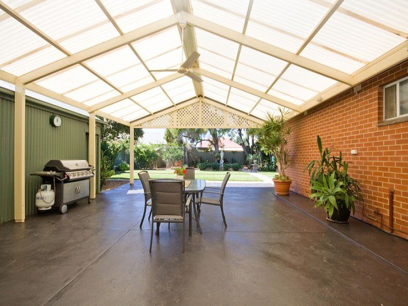 8 Albion Avenue Glandore 5037