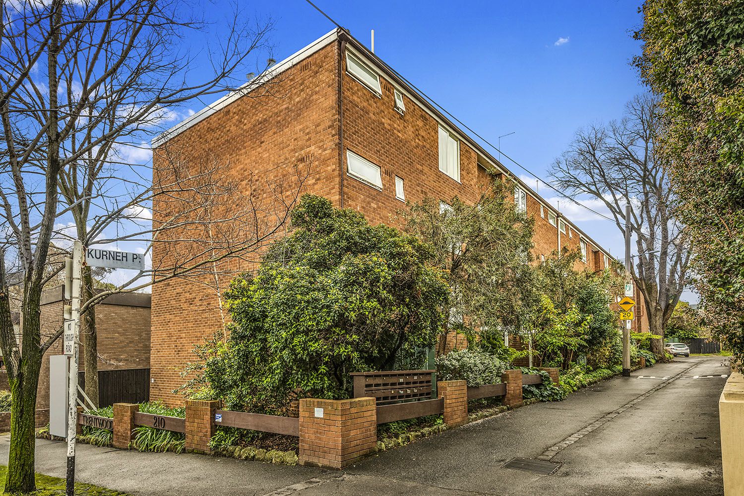 Real Estate For Lease 2/210 Domain Road South Yarra , VIC