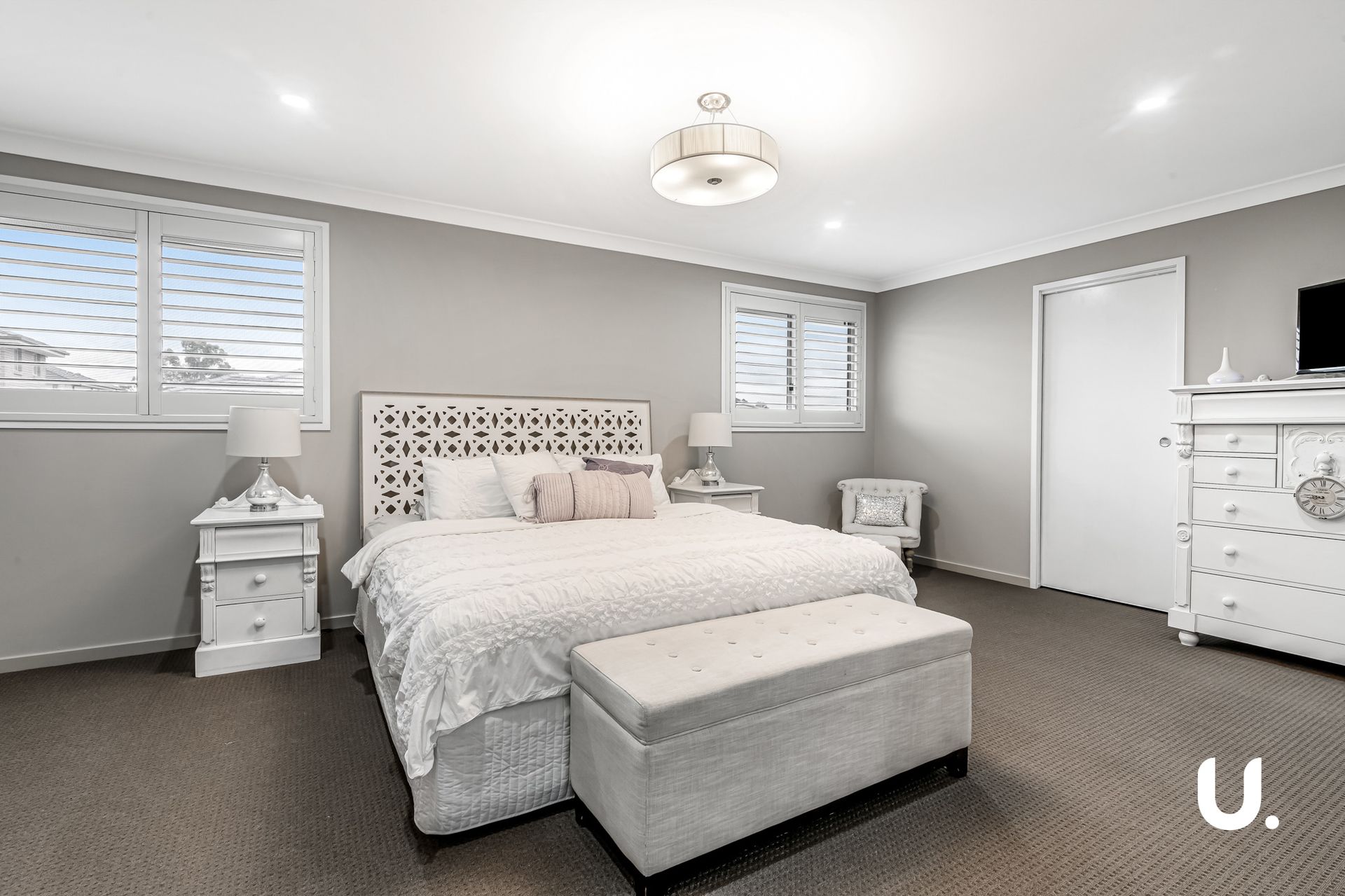 Colebee 41 Burringoa Crescent