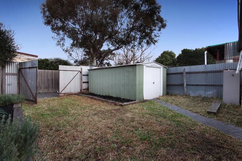 71 Williamstown Road