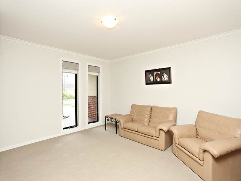 50 Basilica Vista MERNDA, Mernda - Thumbnail 7