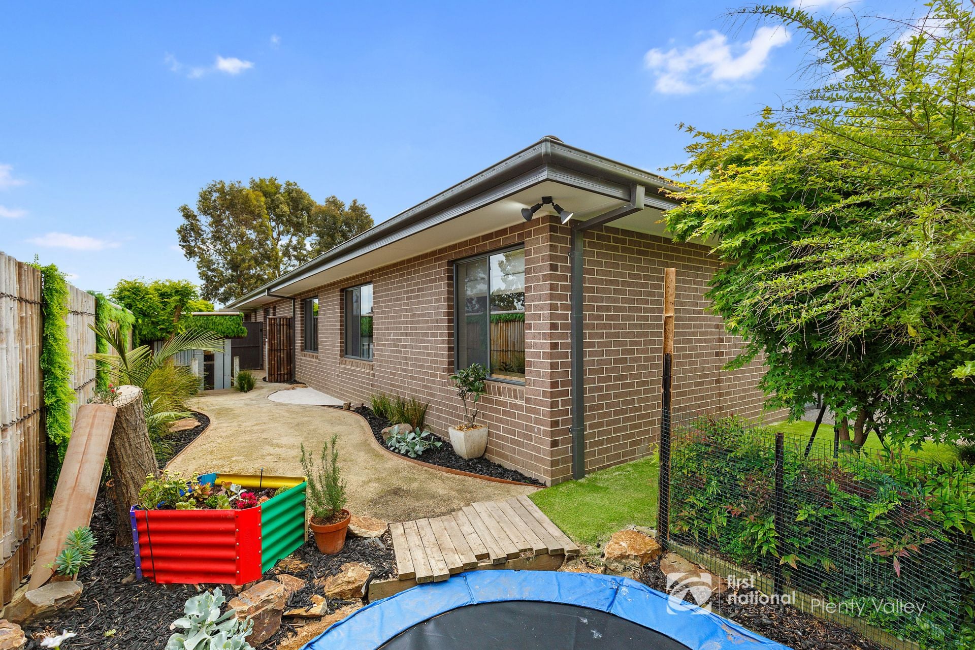 5 Callaway Crescent Mernda, Mernda - Thumbnail 2