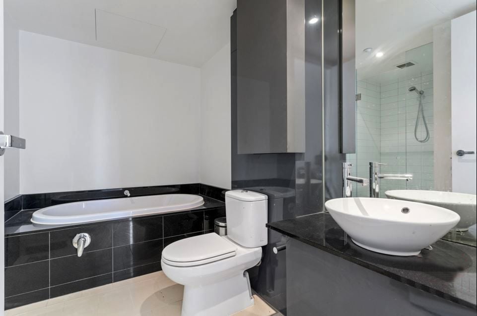 6305/7 Riverside Quay Southbank VIC, Southbank - Thumbnail 8
