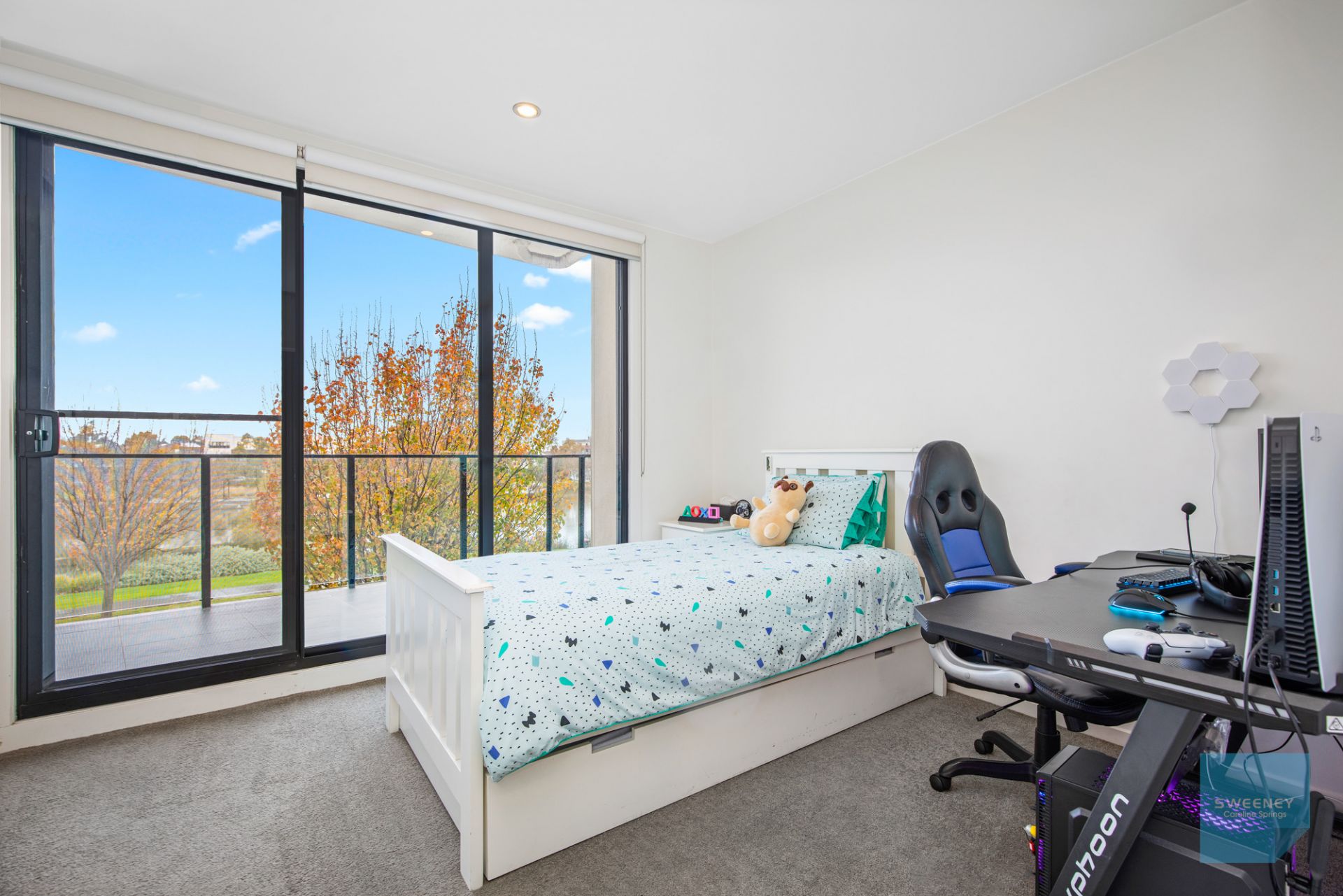 153/73 Lake Street, Caroline Springs - Thumbnail 8