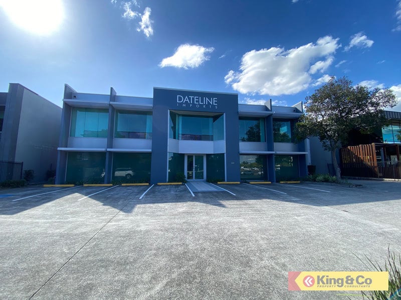 SUPERBLY PRESENTED, SUPERB LOCATION