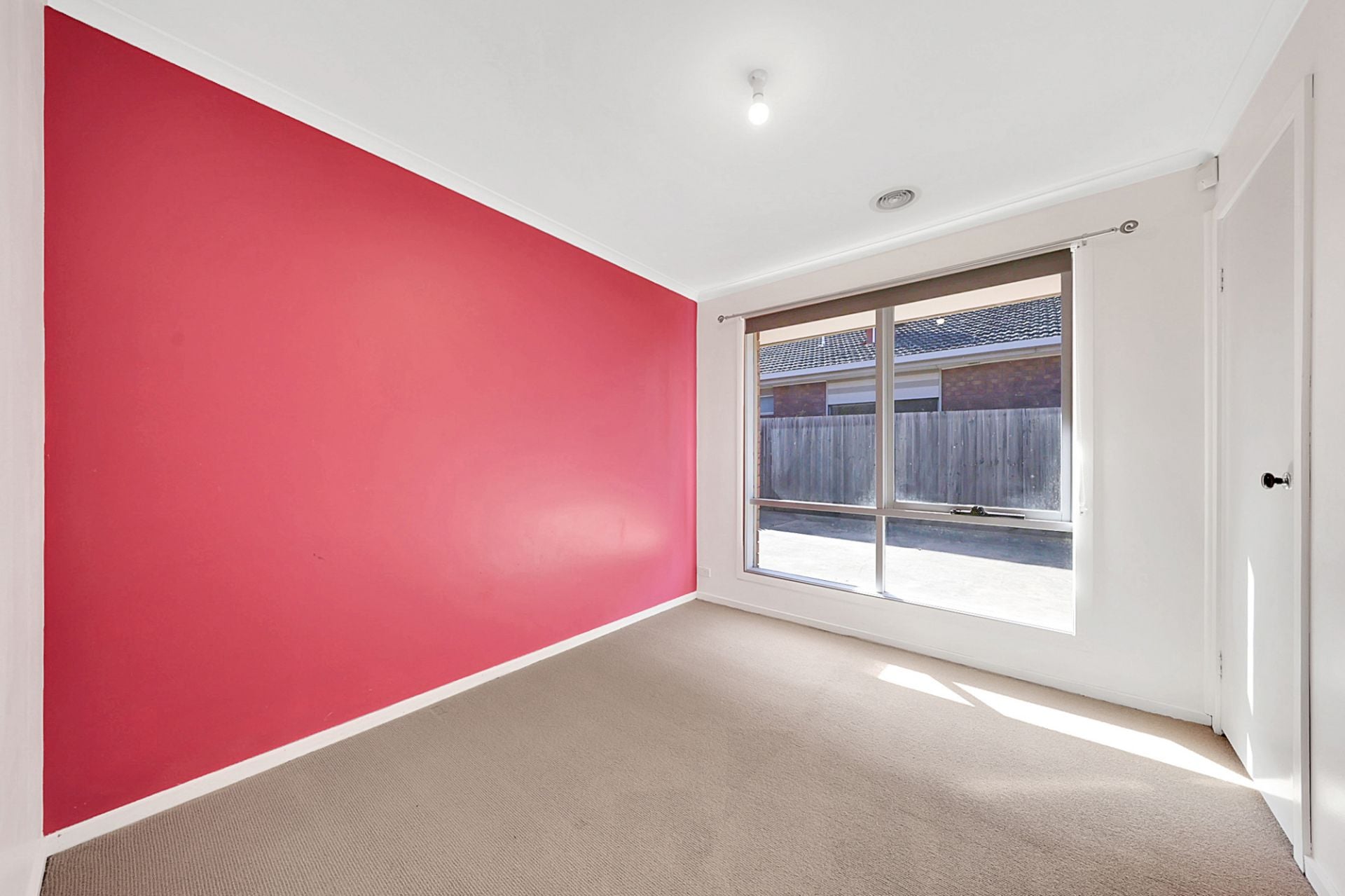 PRESENTABLE FAMILY HOME