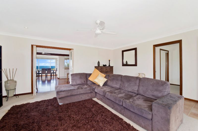 1530 Ocean Drive Lake Cathie NSW, Lake Cathie - Thumbnail 5