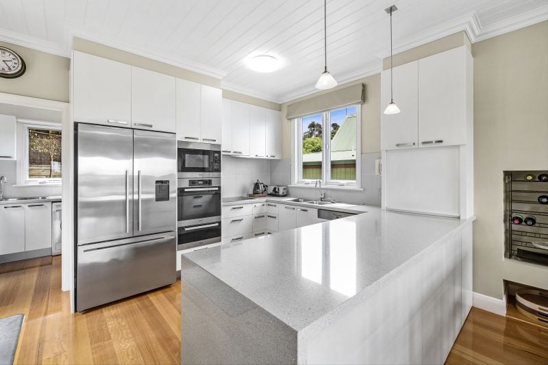 19 Ocean Road, Lorne, VIC, Lorne - Thumbnail 8