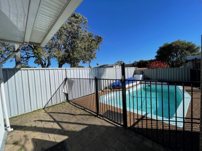 1/191 Ocean Beach Road, Woy Woy