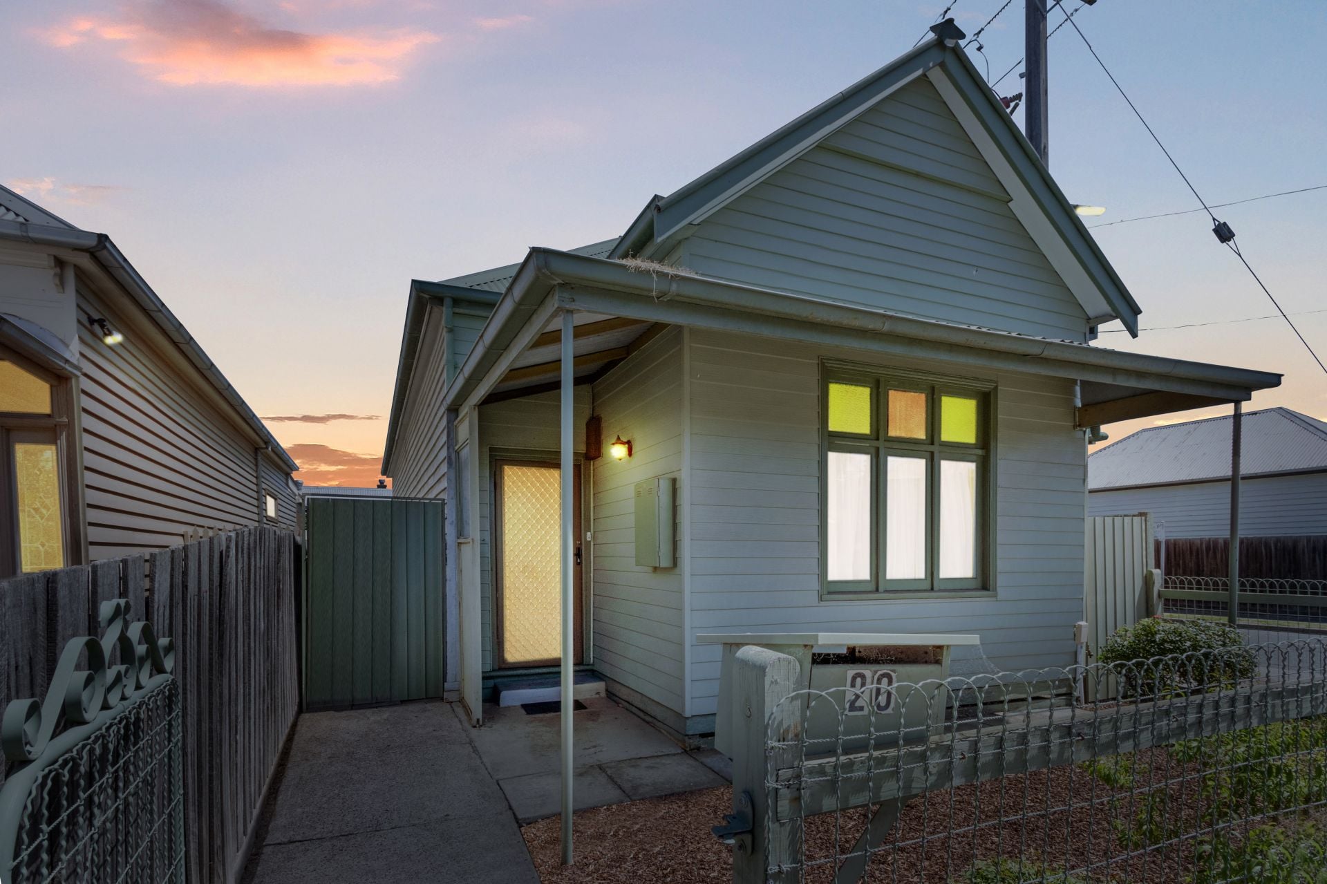 Real Estate For Sale 20 Dennis Street Northcote , VIC