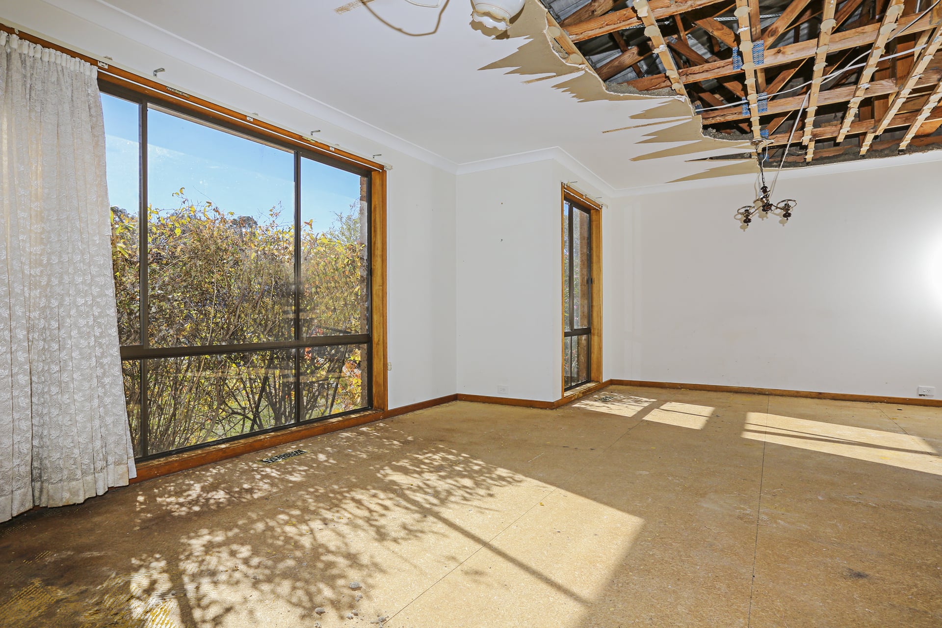 8 Desailly Crescent, Kambah - Thumbnail 3