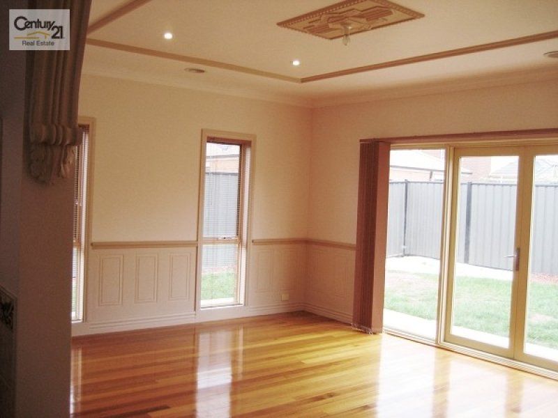 48 Innisfail Drive, Point Cook - Thumbnail 3