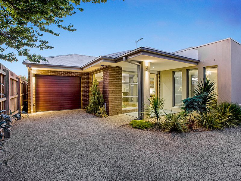 2/77 Maidstone Street, Altona - Thumbnail 4