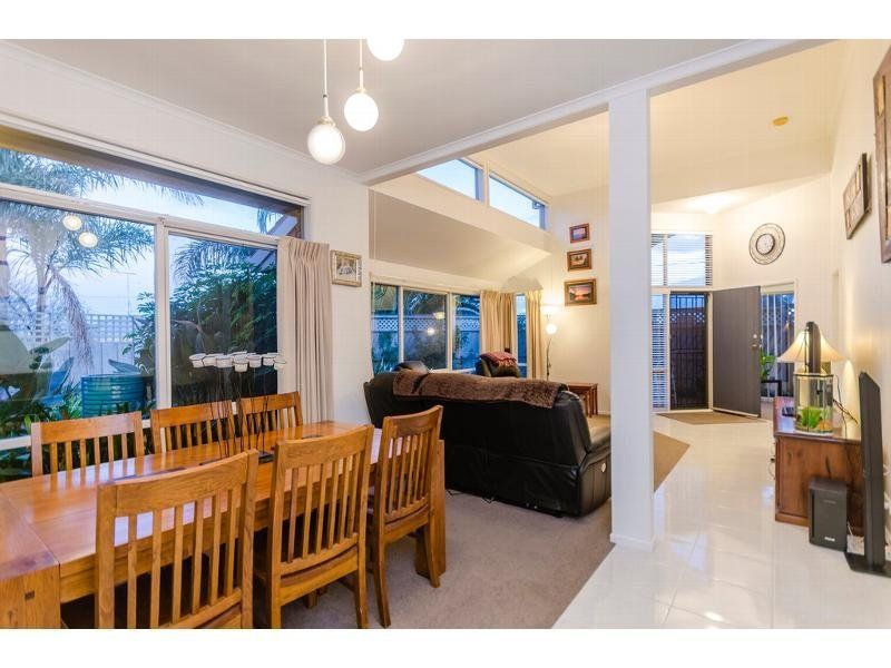 18 Sunrise Close OCEAN GROVE VIC, Ocean Grove - Thumbnail 6