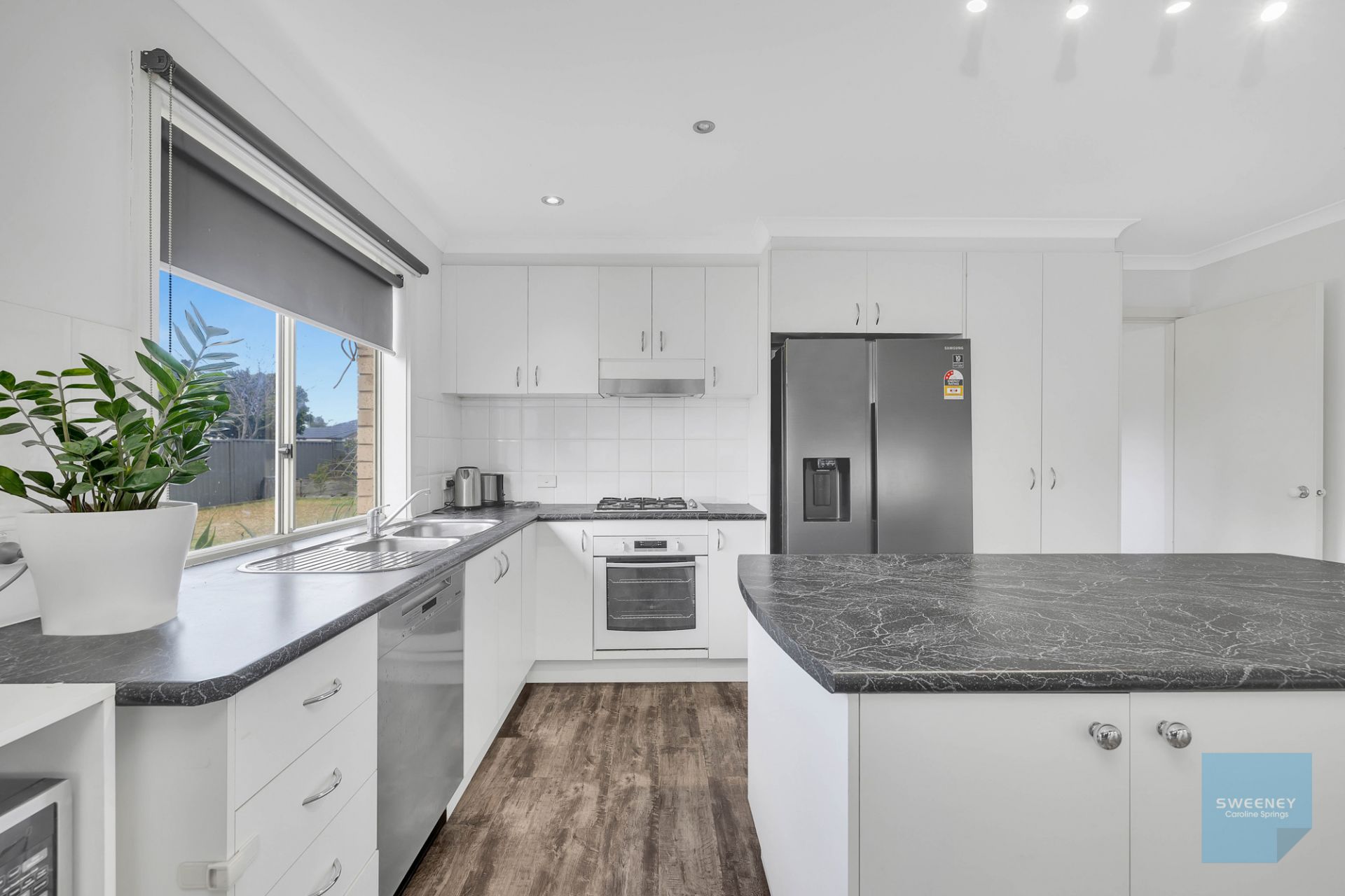 5 St Johns Walk, Caroline Springs - Thumbnail 5