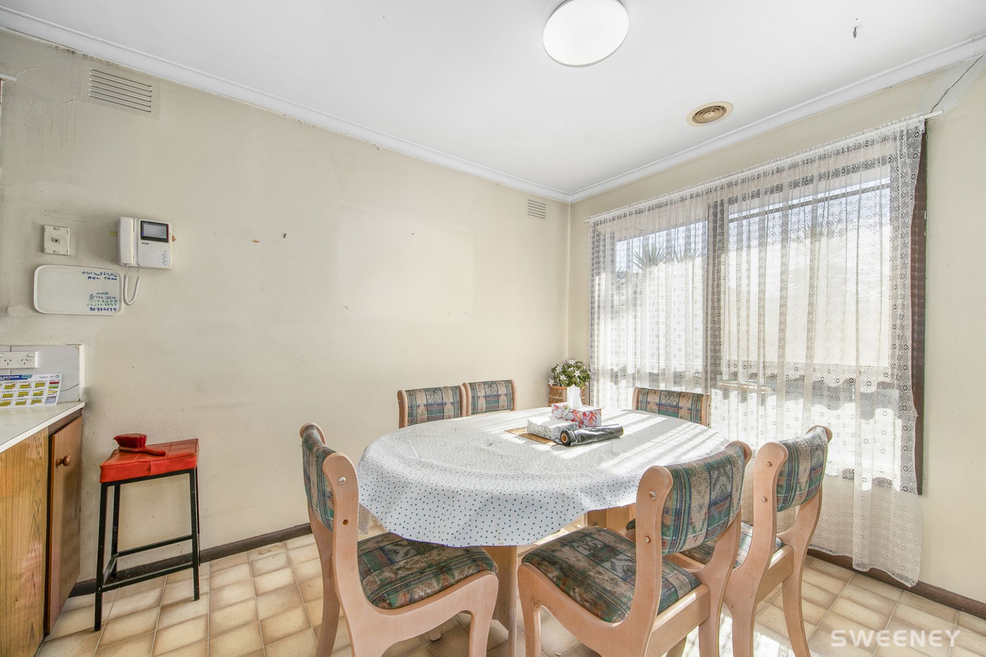2 Linden Street, Altona Meadows - Thumbnail 6