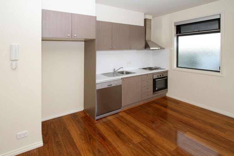 11/603-607 Gilbert Road, Preston