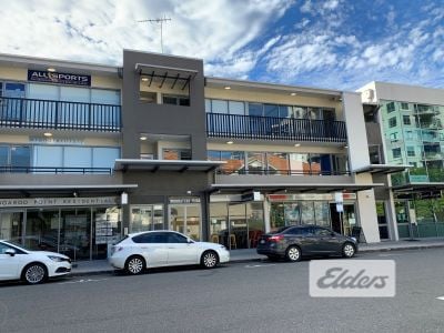 OFFICE OPPORTUNITY OPPOSITE STORY BRIDGE HOTEL!