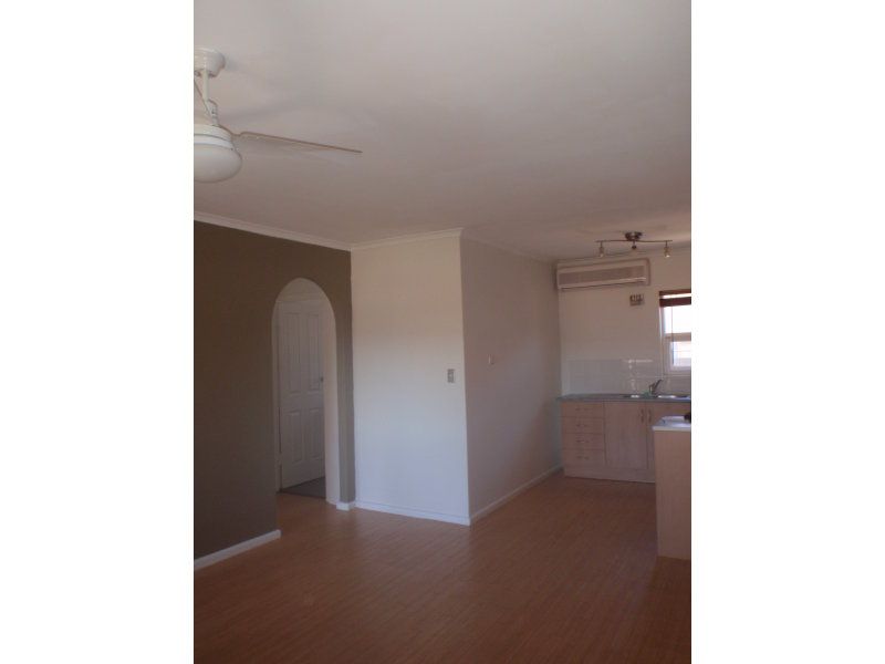 7/10 Jeffrey Street Brooklyn Park 5032
