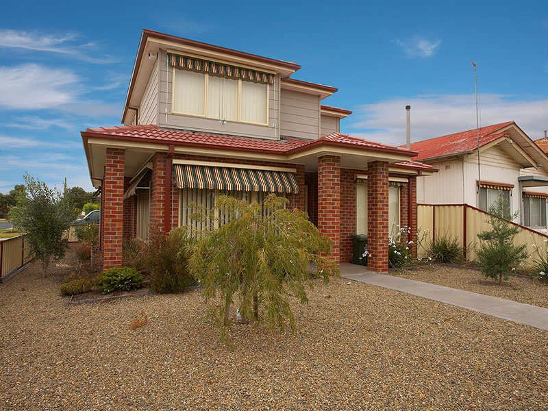 184 Civic Parade, Altona - Thumbnail 2