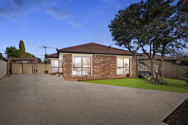 14 Dressage Place, Epping
