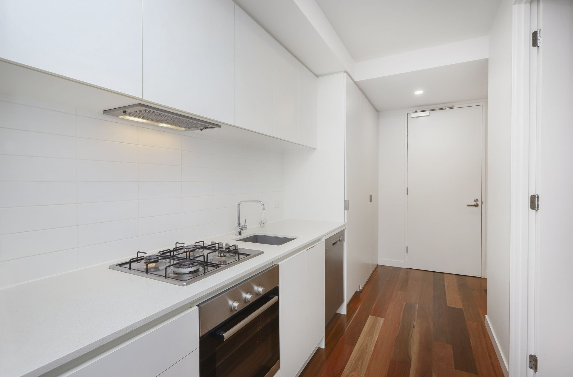 123/9 Hewitt Avenue Footscray VIC, Footscray - Thumbnail 3