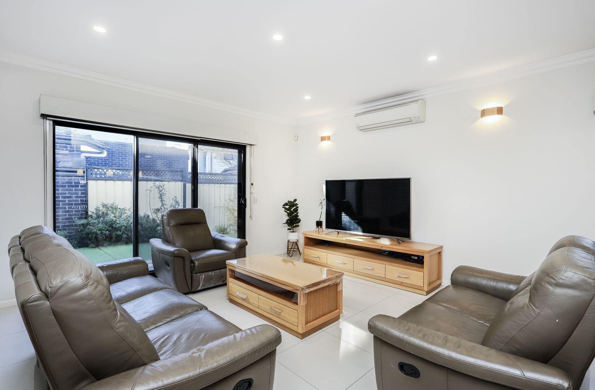 3/3 Clarendon Parade West Footscray VIC, West Footscray - Thumbnail 4