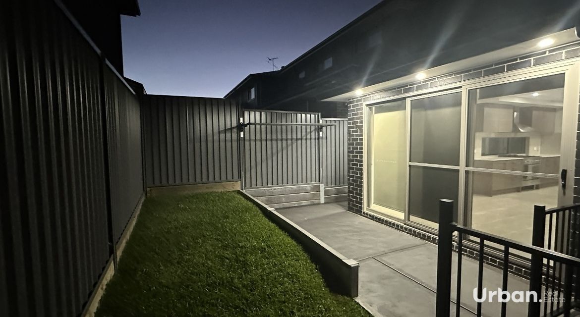 Austral 20 Broadacre Street
