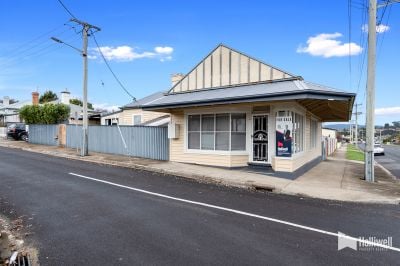 5
 
 
 
  
 
 
 1
 
 
 
  
 
 
 2
 
 
 
 
 
 
 
 29 Henry Street, Devonport TAS 7310, Devonport - Thumbnail 6