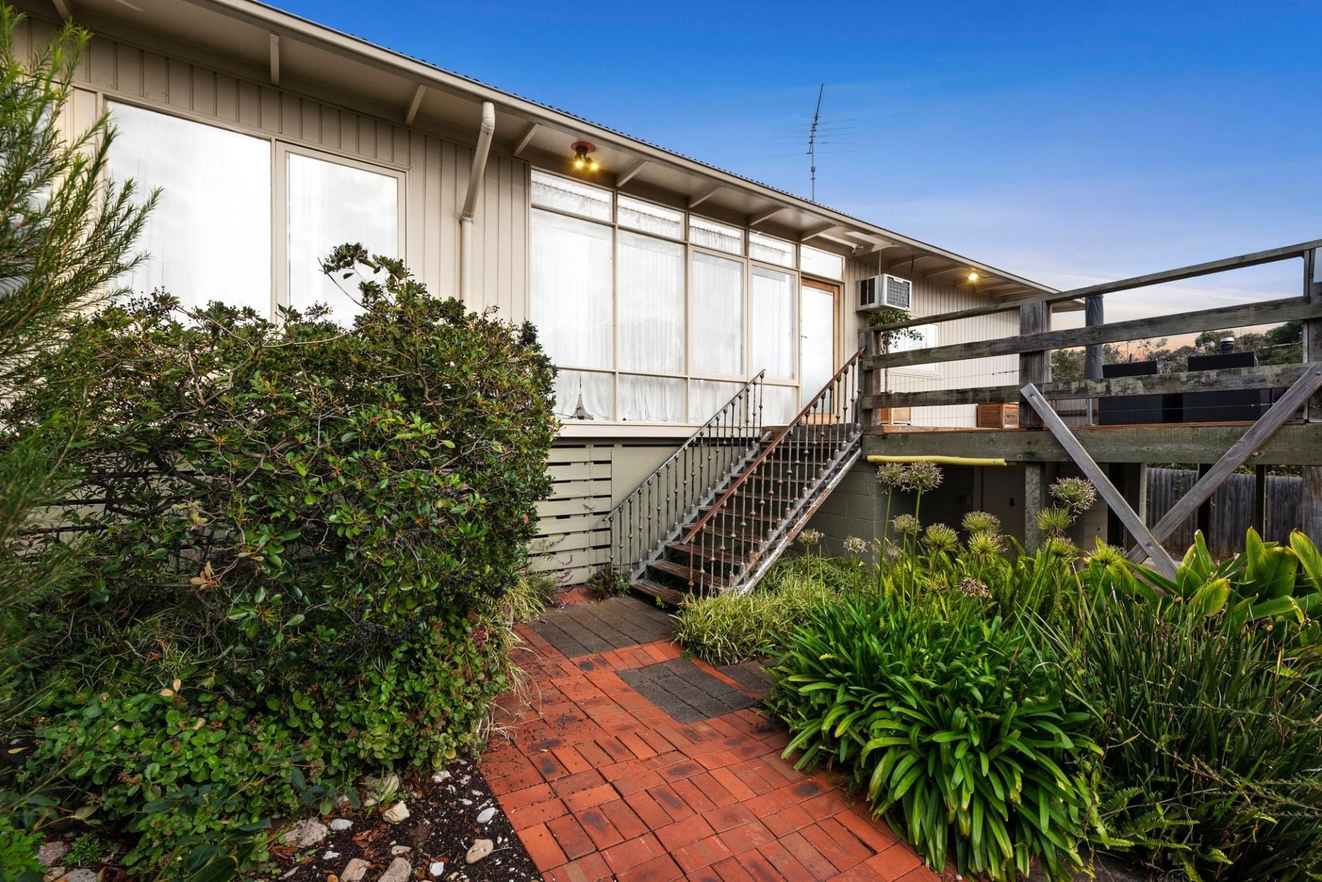 18 Epworth Street Ocean Grove VIC, Ocean Grove - Thumbnail 3