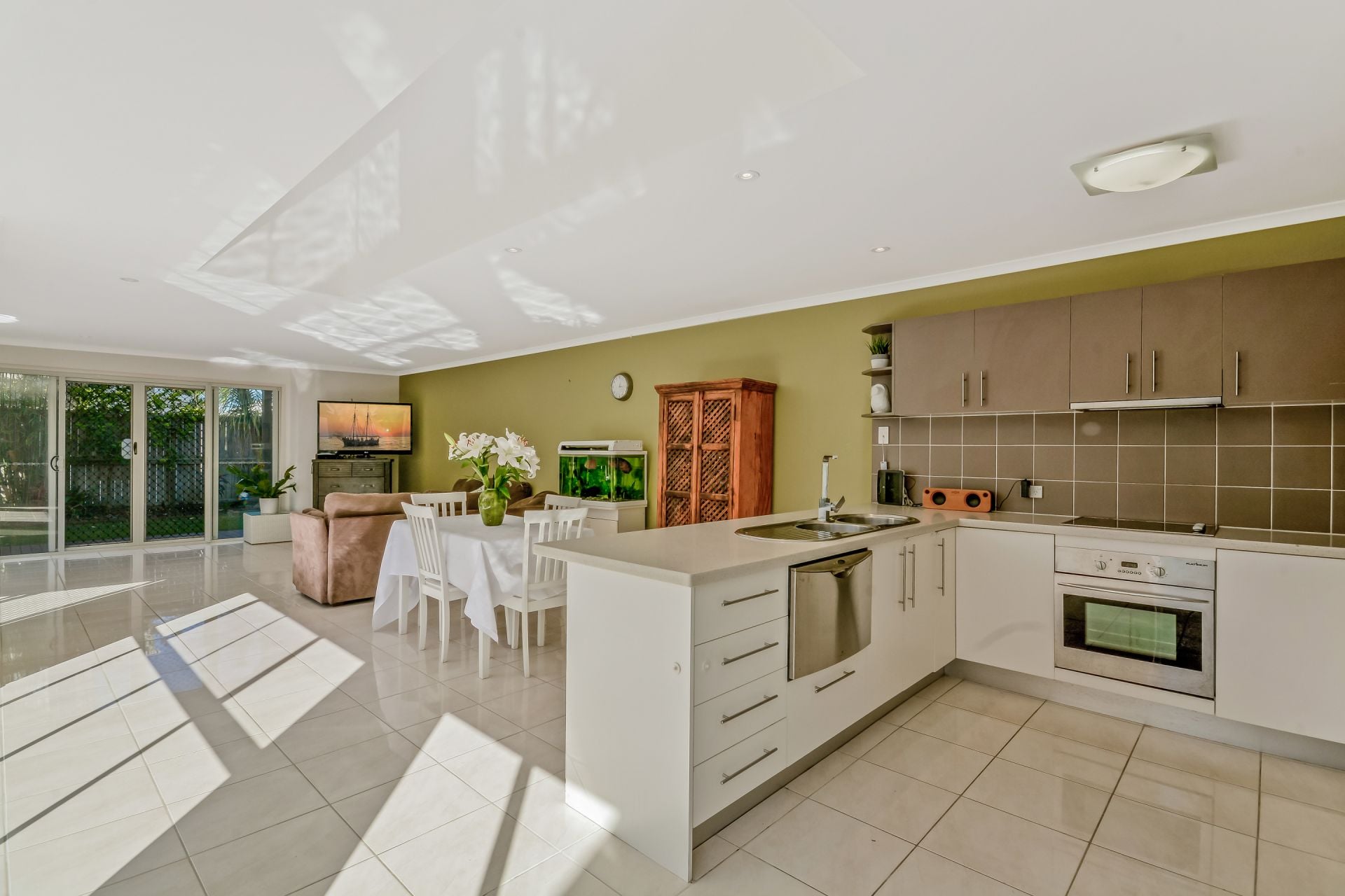 7 Whitsunday Street Parrearra QLD, Parrearra - Thumbnail 6