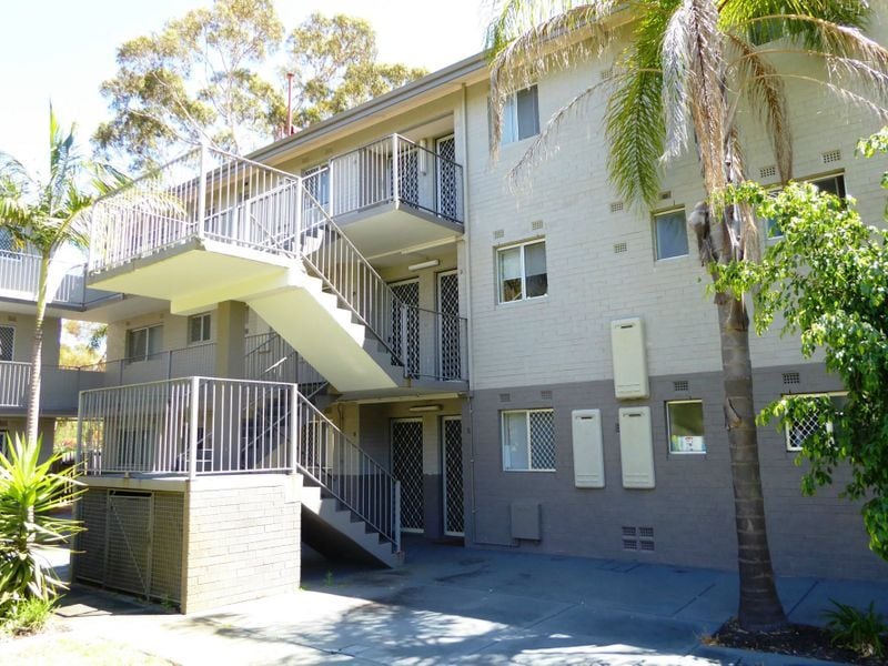 Real Estate For Lease 30/1 Stallard Place Withers , WA