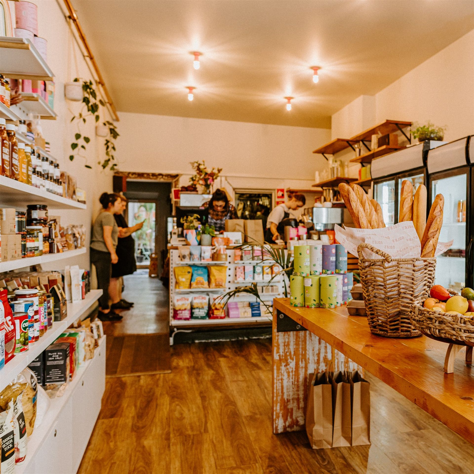THORNBURY VILLAGE RETAIL