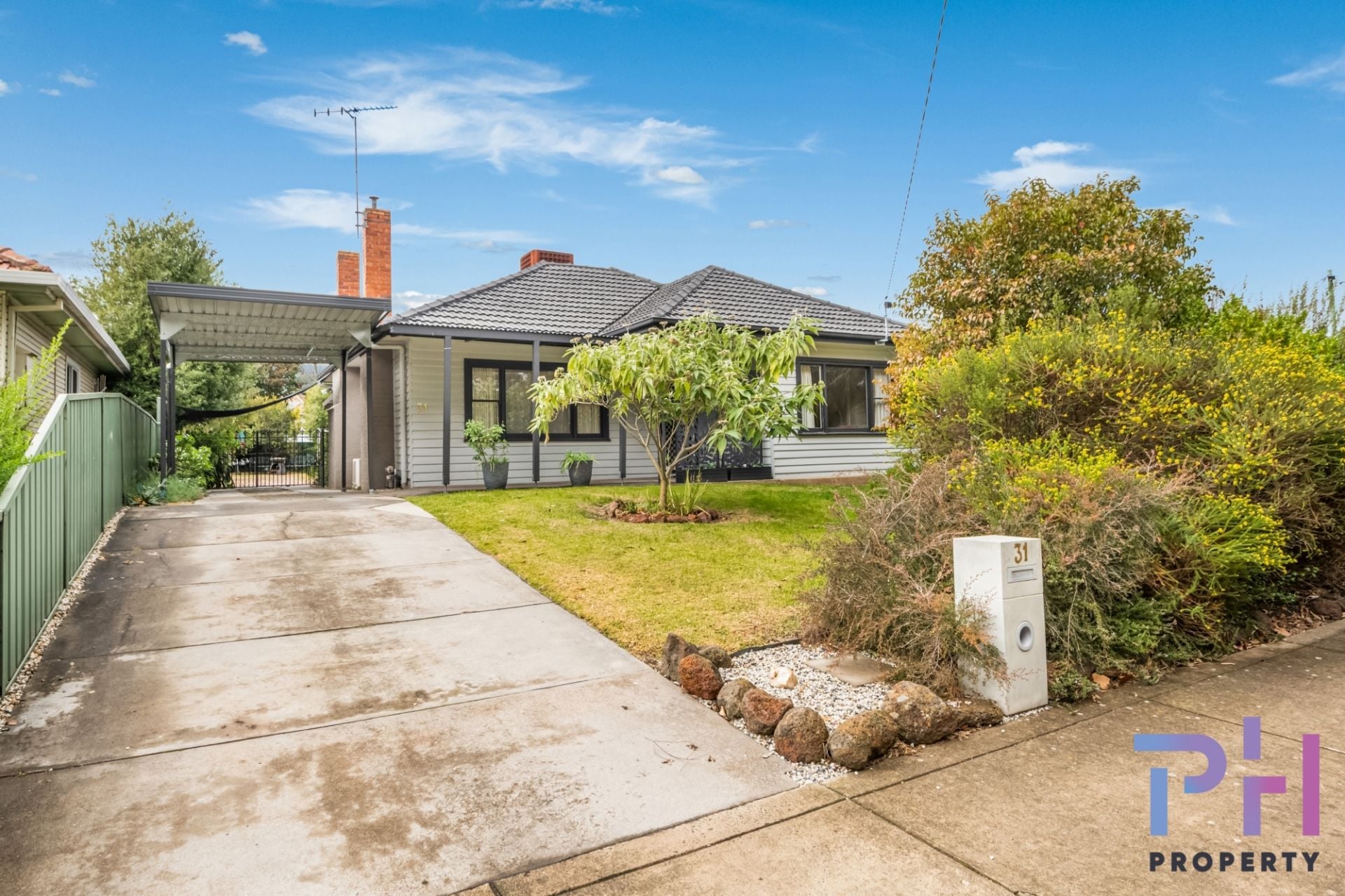 31 Danson Avenue KANGAROO FLAT VIC, Kangaroo Flat - Image 1