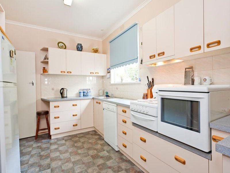 40 Moore Street COLAC VIC, Colac - Thumbnail 2