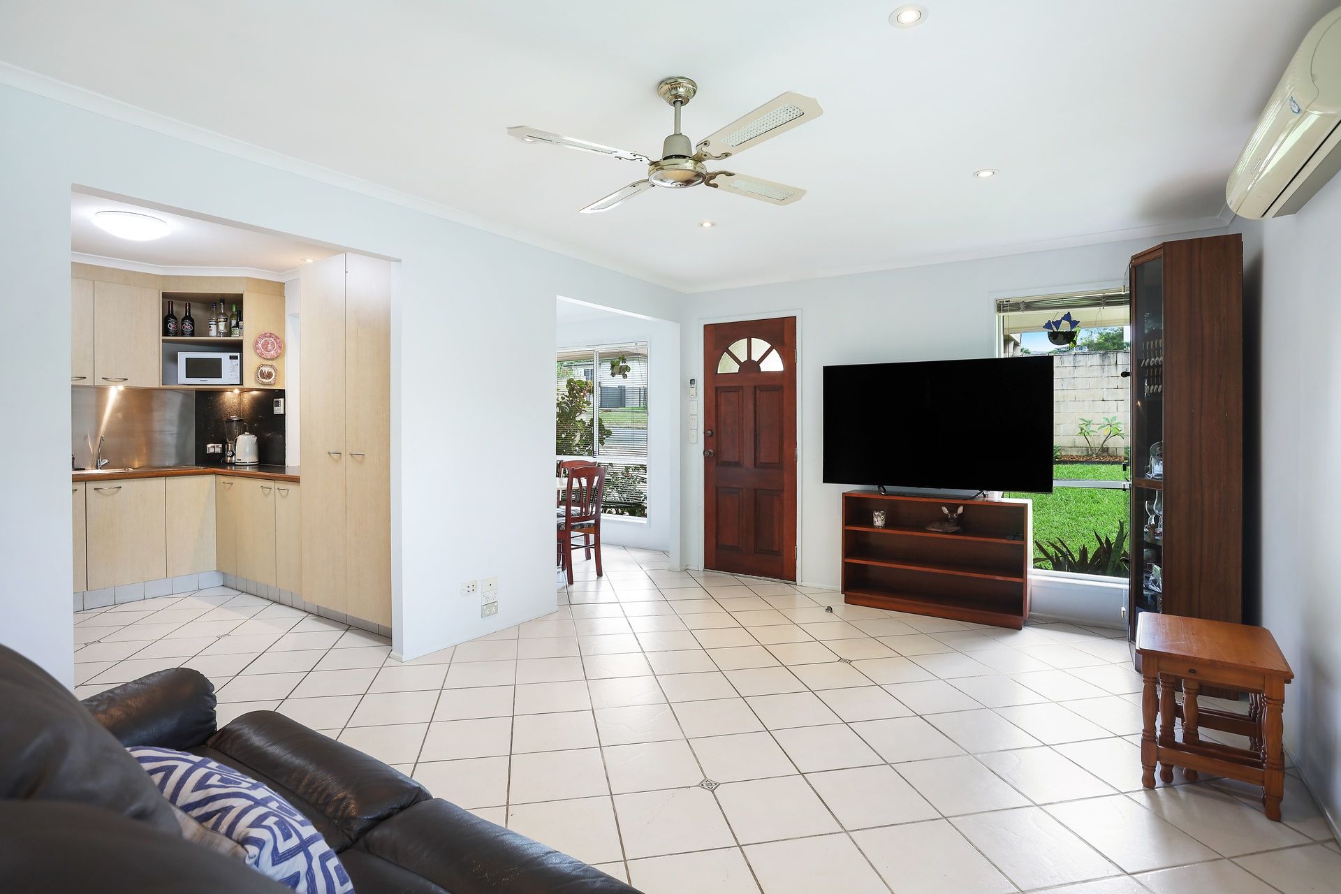 130 Benowa Road Southport QLD, Southport - Thumbnail 6