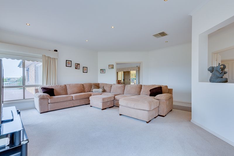 12 Densley Court, Bacchus Marsh - Thumbnail 4