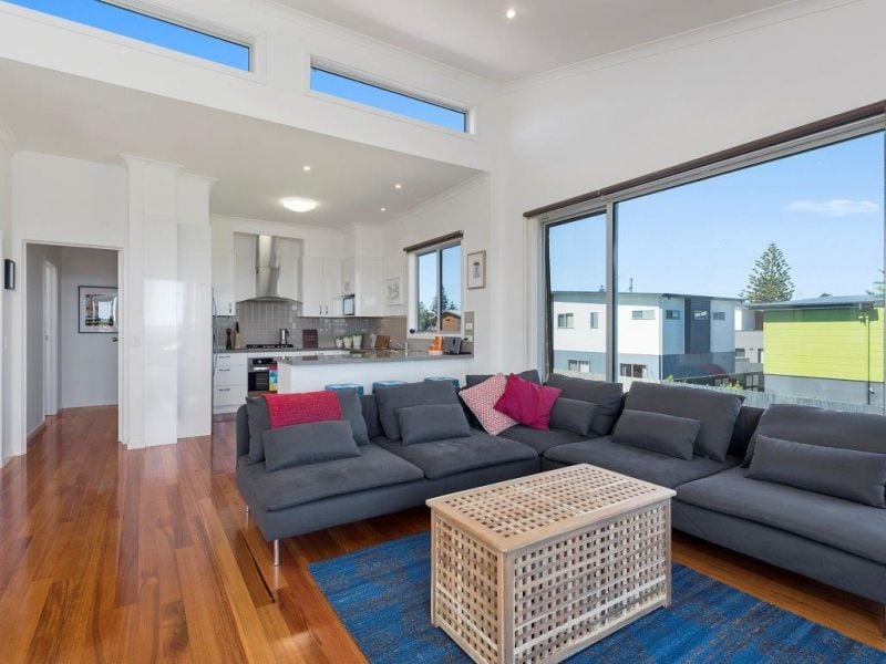 8D Gambier Street, Apollo Bay - Thumbnail 8