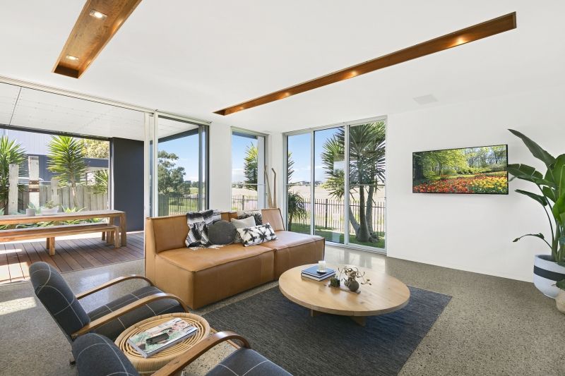 39 Gleneagles Close, Torquay - Thumbnail 6